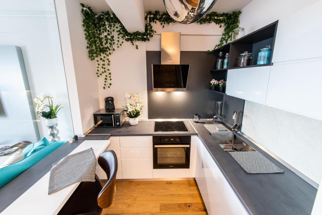 North 26 - Aviatiei Apartman Bukarest Kültér fotó